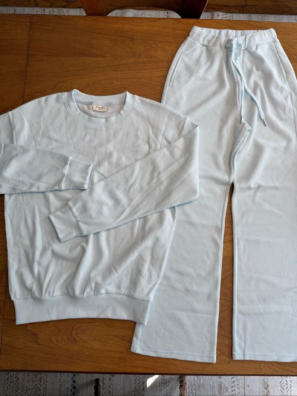 Comfrt Women’s Sweatshirt & Pants Waffle Knit Lounge Set Pale Baby Blue XS